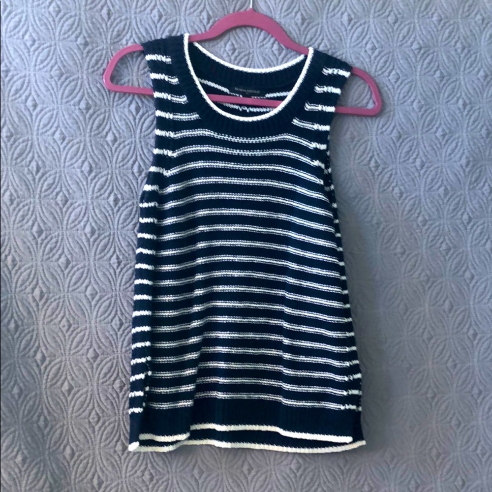 Banana Republic sweater tank